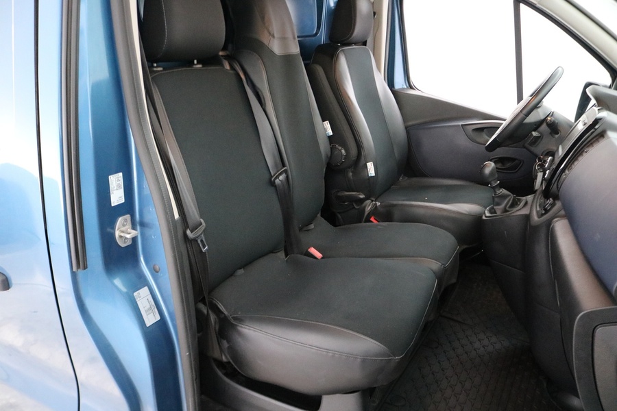 Opel Vivaro vaihtoauto