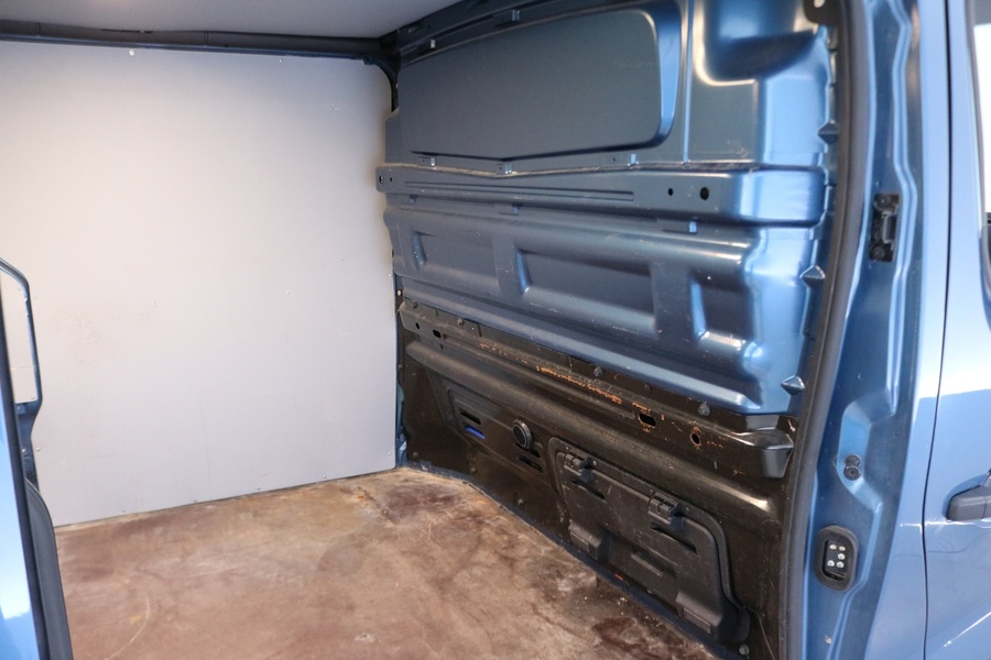 Opel Vivaro vaihtoauto