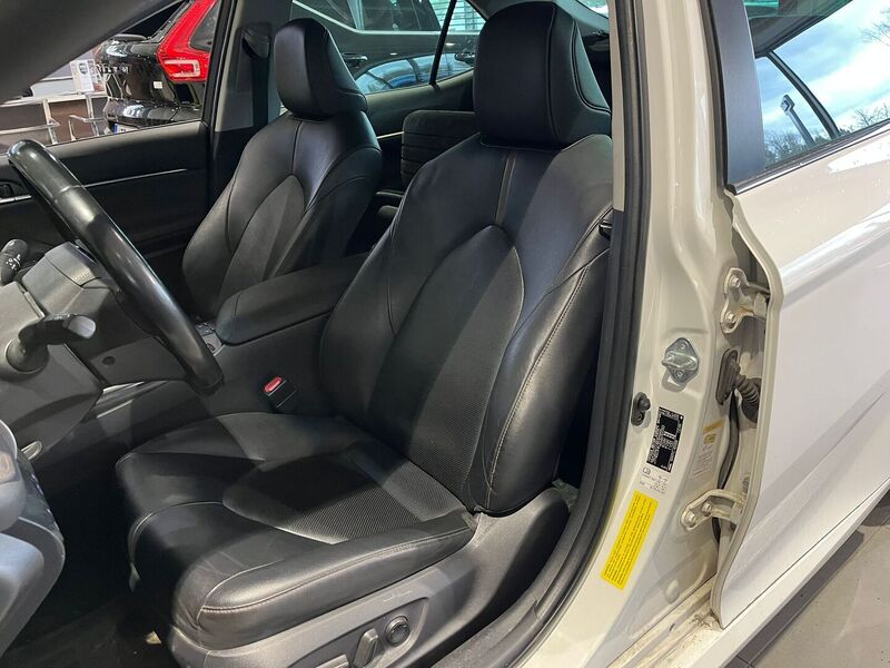 Toyota Camry vaihtoauto