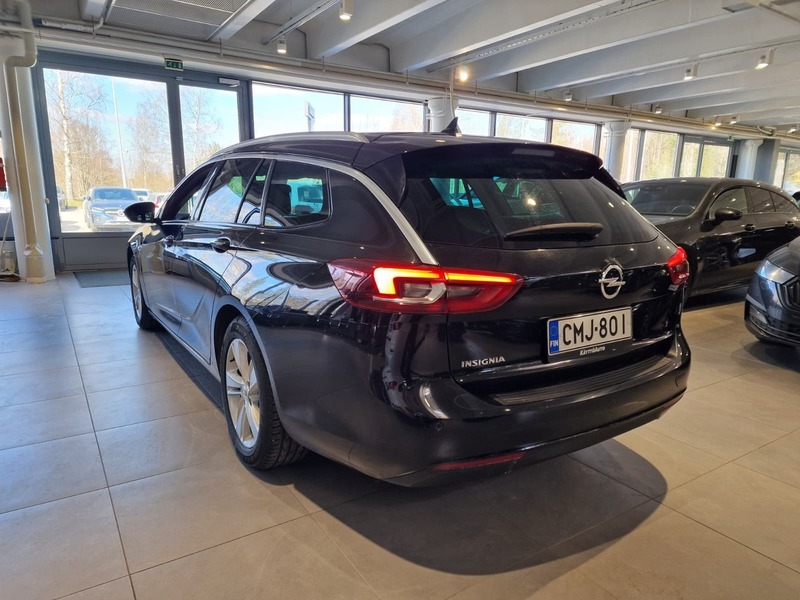 Opel Insignia vaihtoauto