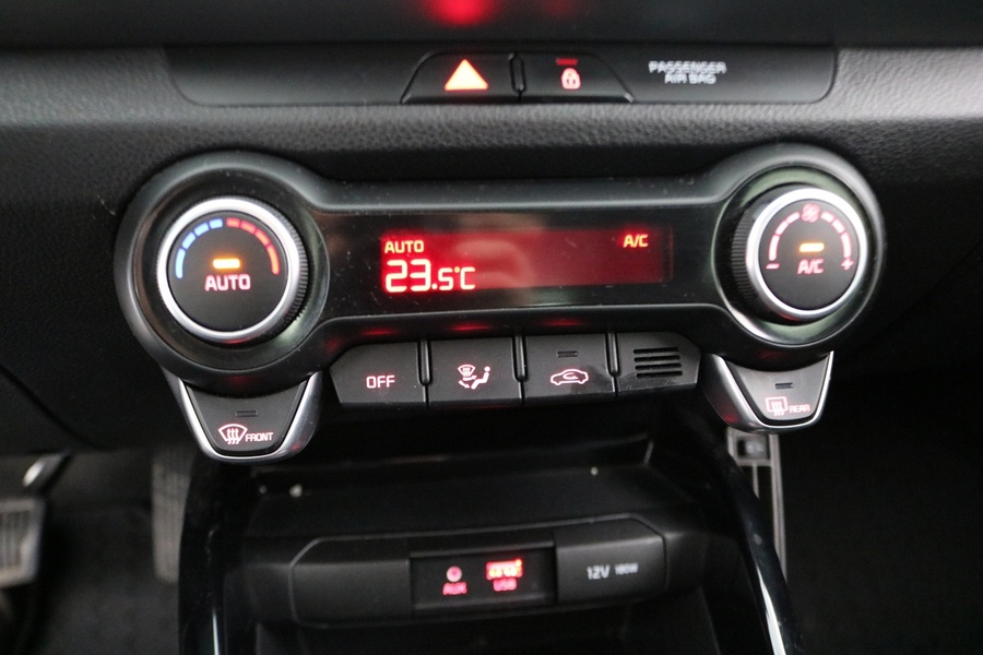 Kia Stonic vaihtoauto