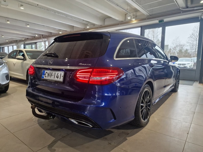 Mercedes-Benz C vaihtoauto