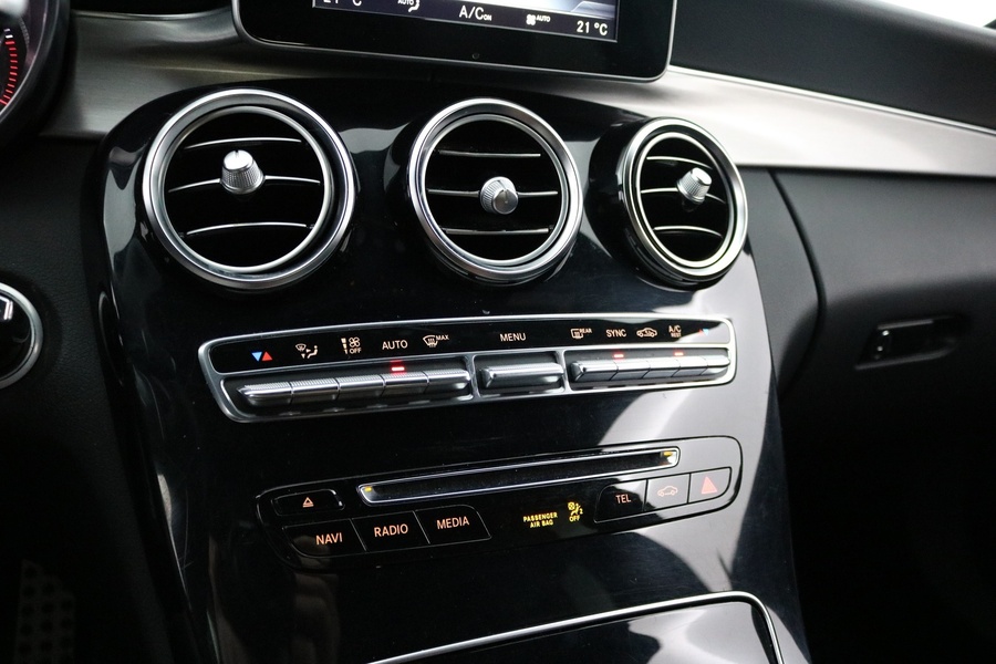 Mercedes-Benz C vaihtoauto