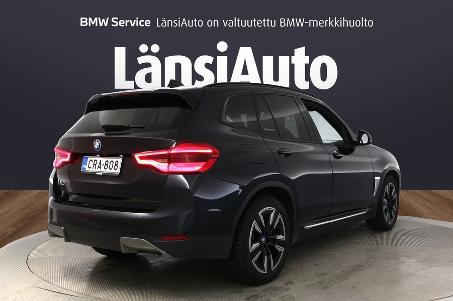 BMW iX3 vaihtoauto