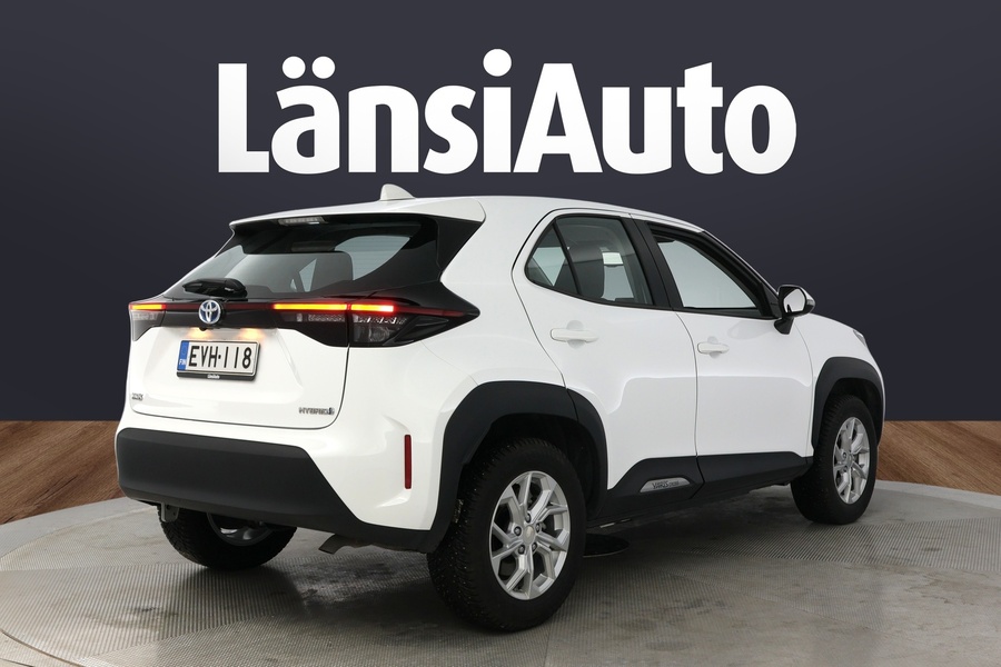 Toyota Yaris Cross vaihtoauto