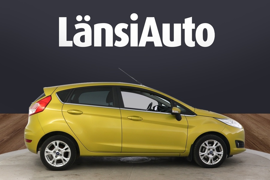 Ford Fiesta vaihtoauto