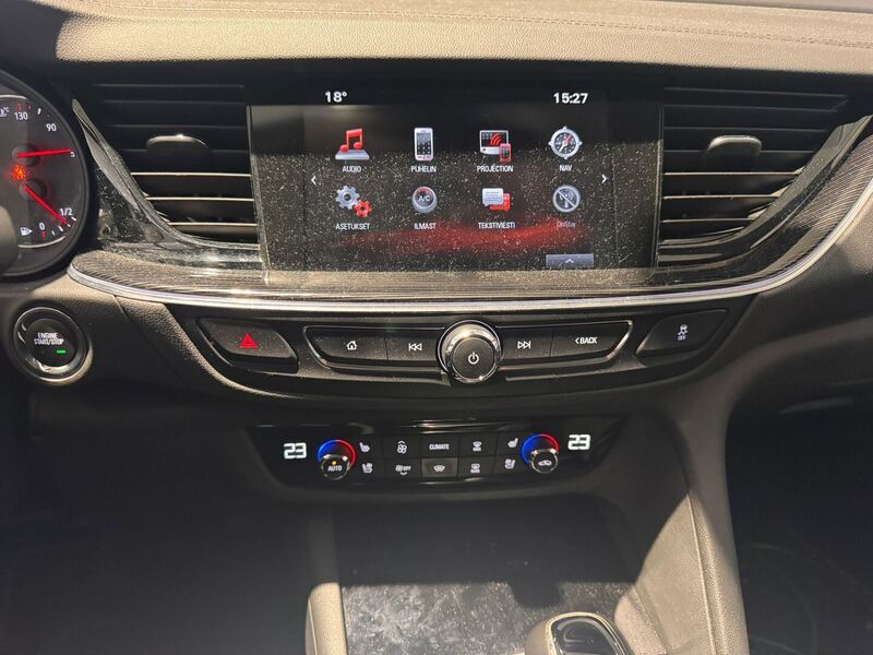 Opel Insignia vaihtoauto