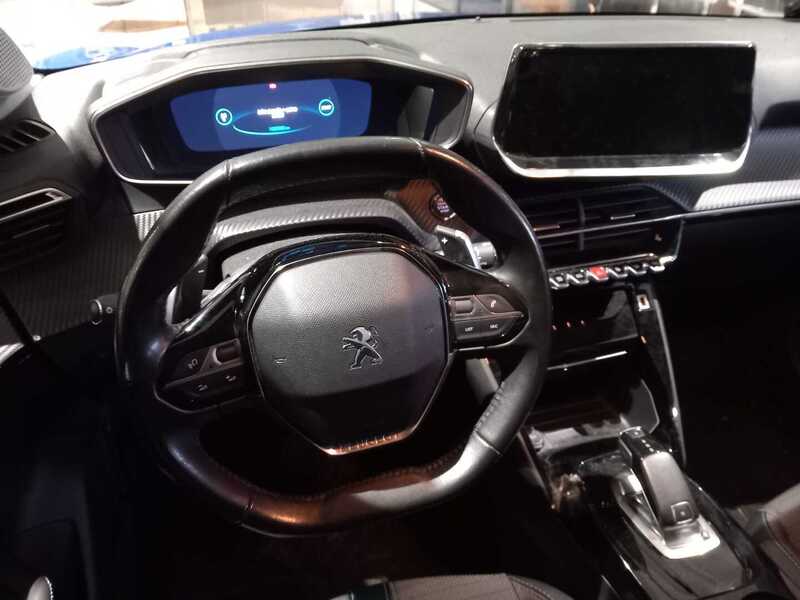 Peugeot 208 vaihtoauto