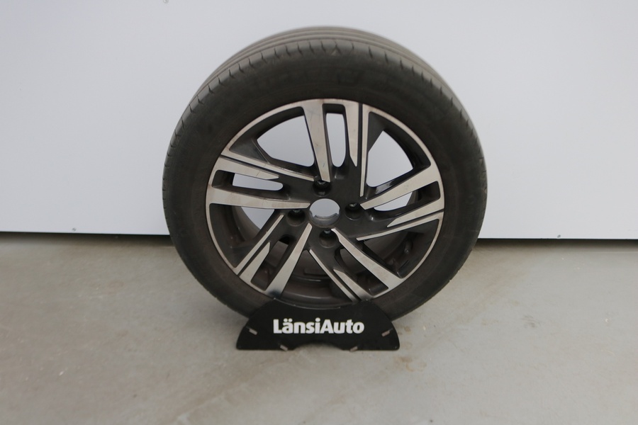 Peugeot 208 vaihtoauto