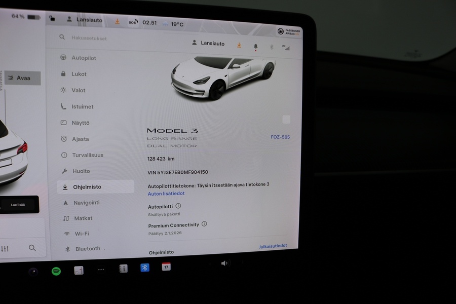 Tesla Model 3 vaihtoauto