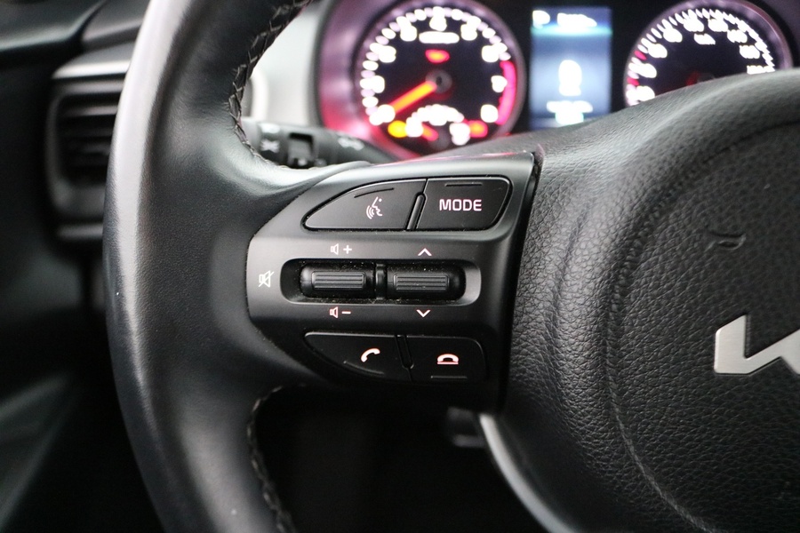 Kia Stonic vaihtoauto