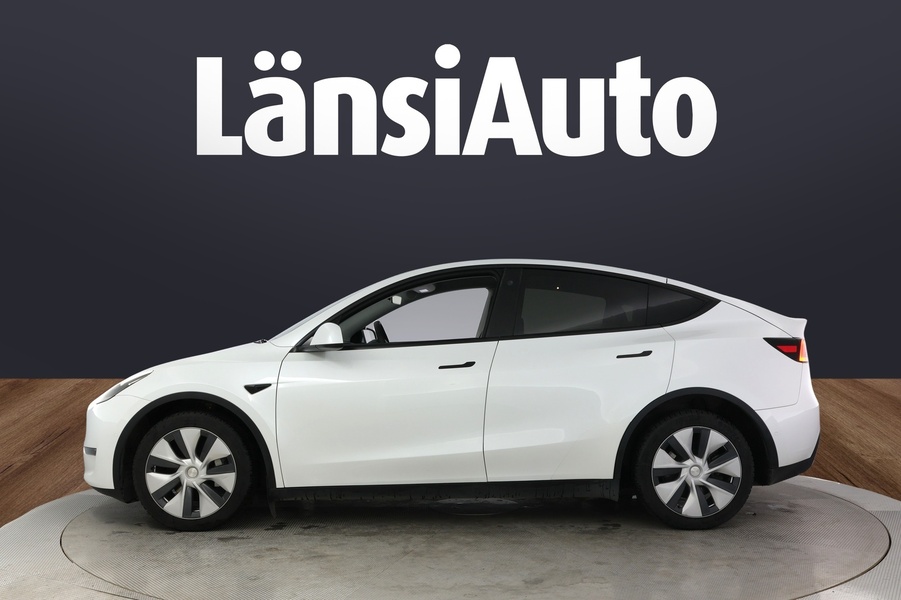 Tesla Model Y vaihtoauto