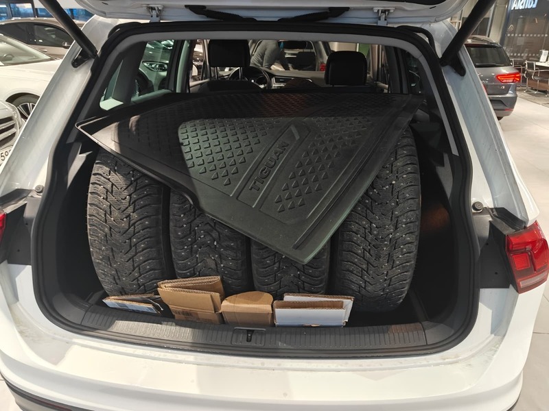 Volkswagen Tiguan vaihtoauto