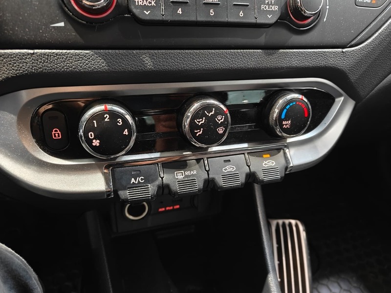 Kia Rio vaihtoauto