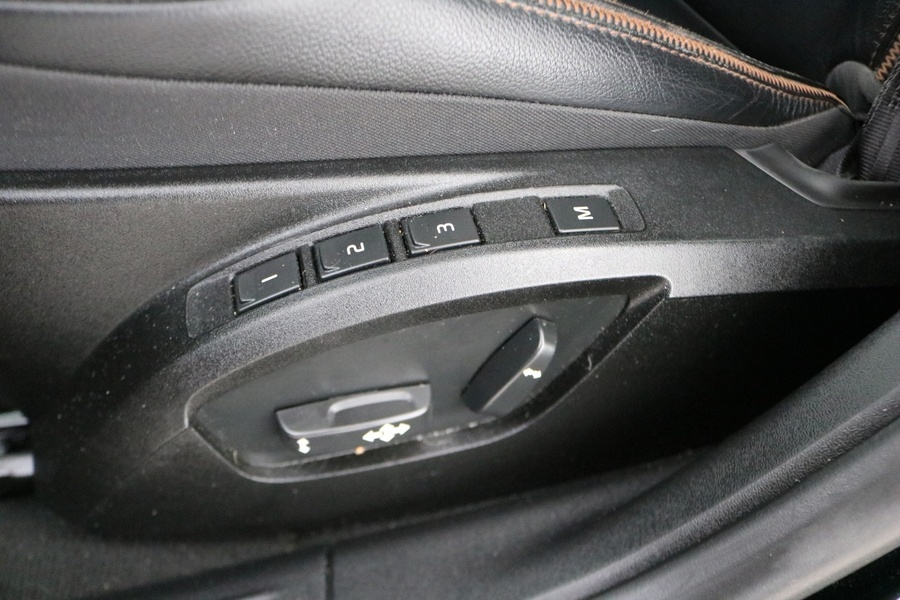 Volvo V40 Cross Country vaihtoauto