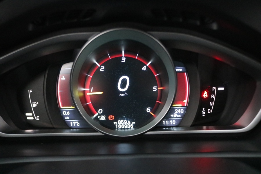 Volvo V40 Cross Country vaihtoauto