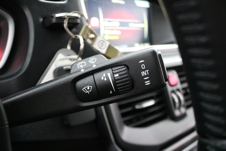 Volvo V40 Cross Country vaihtoauto