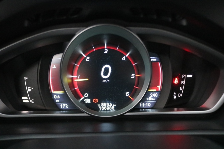 Volvo V40 Cross Country vaihtoauto