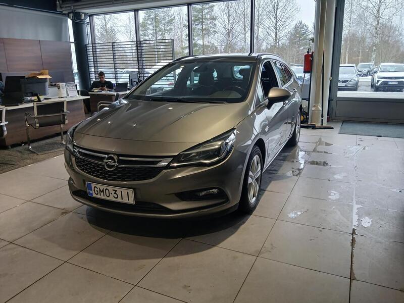Opel Astra vaihtoauto