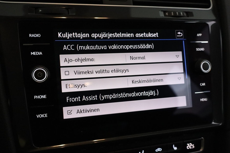 Volkswagen Golf vaihtoauto