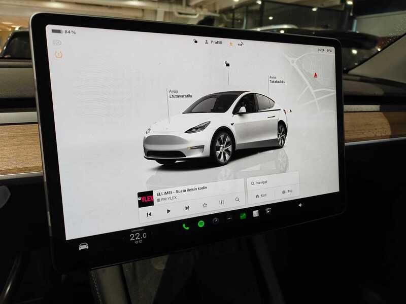 Tesla Model Y vaihtoauto