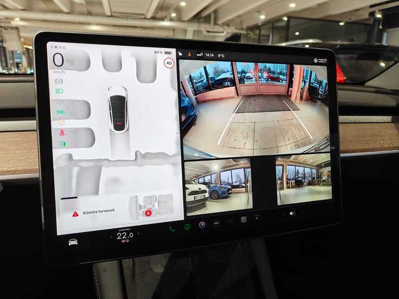 Tesla Model Y vaihtoauto