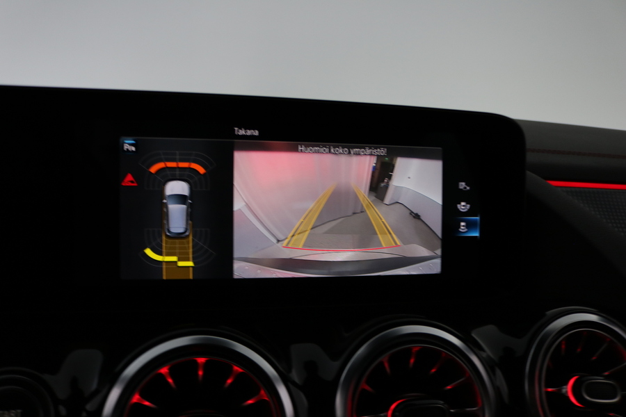 Mercedes-Benz EQA vaihtoauto