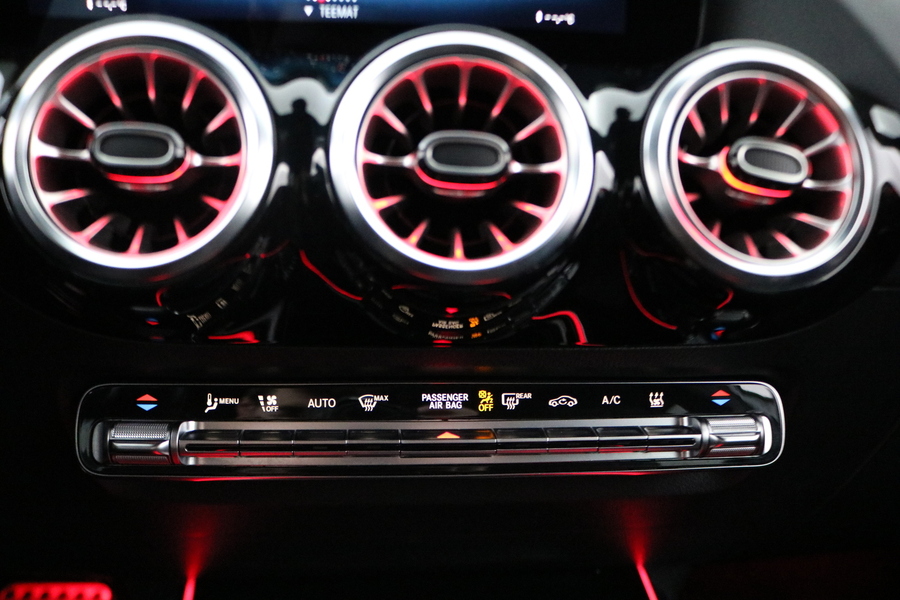 Mercedes-Benz EQA vaihtoauto