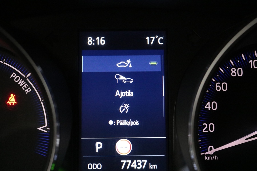 Toyota C-HR vaihtoauto