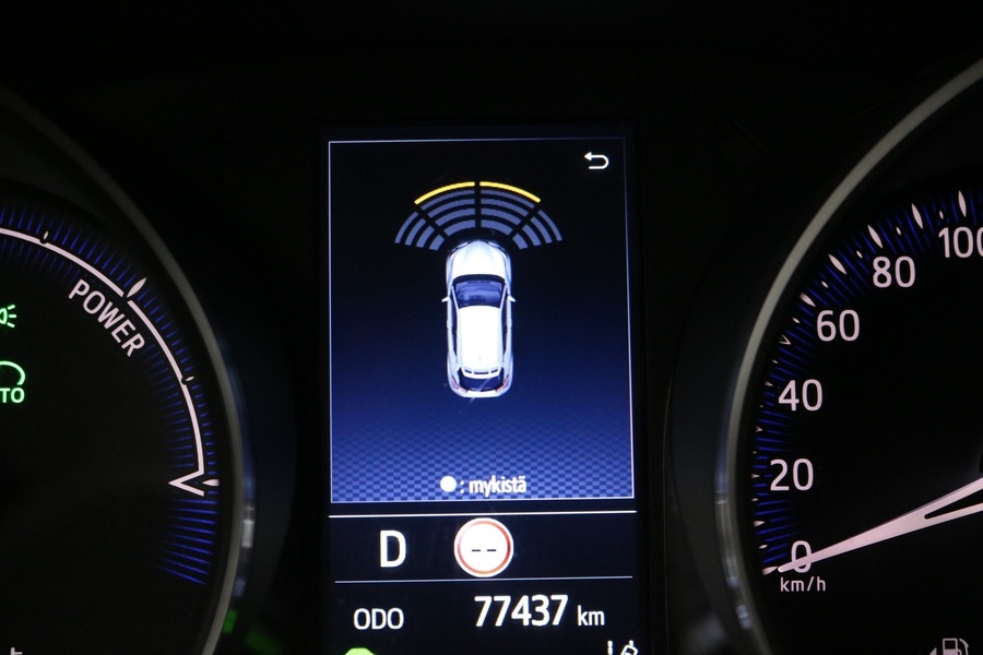 Toyota C-HR vaihtoauto