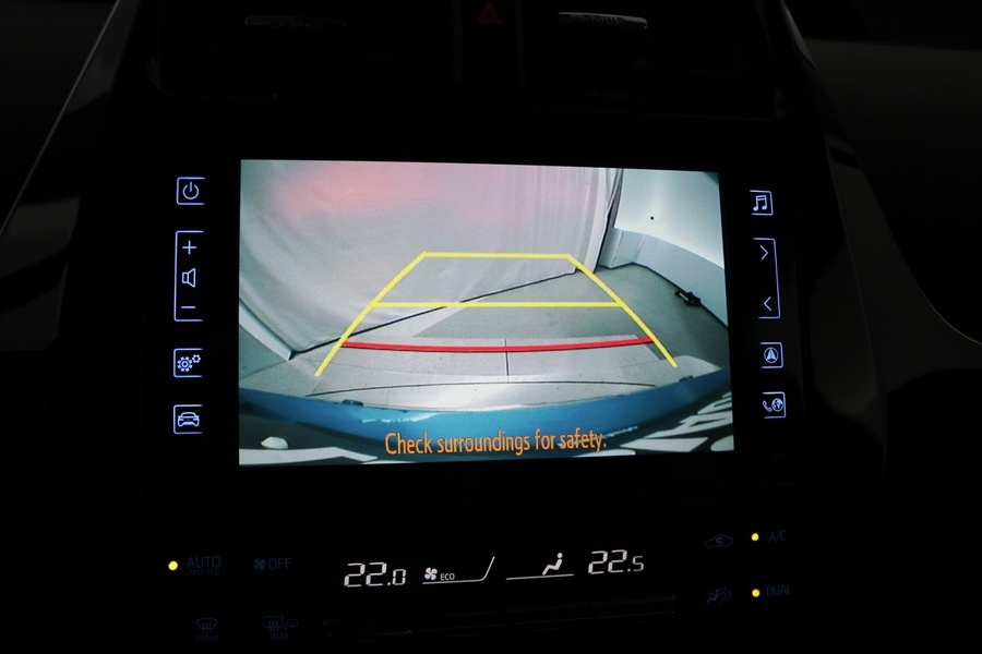 Toyota Prius Plug-in vaihtoauto