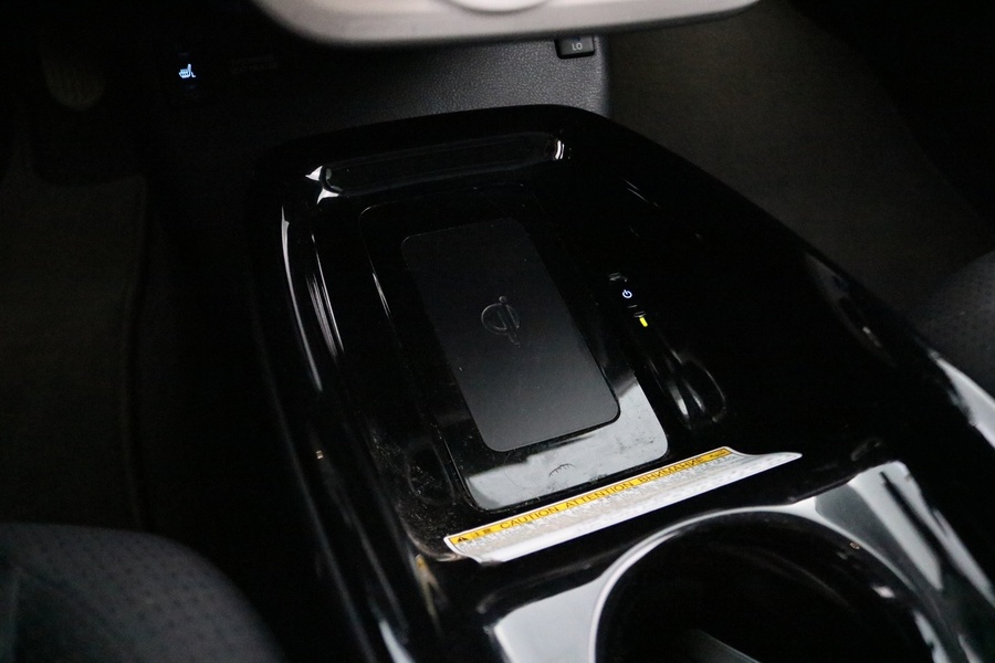 Toyota Prius Plug-in vaihtoauto