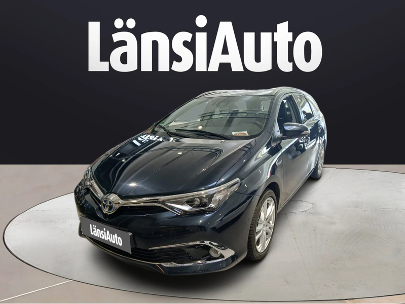 Toyota Auris vaihtoauto