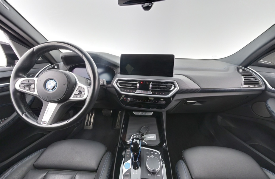 BMW iX3 vaihtoauto