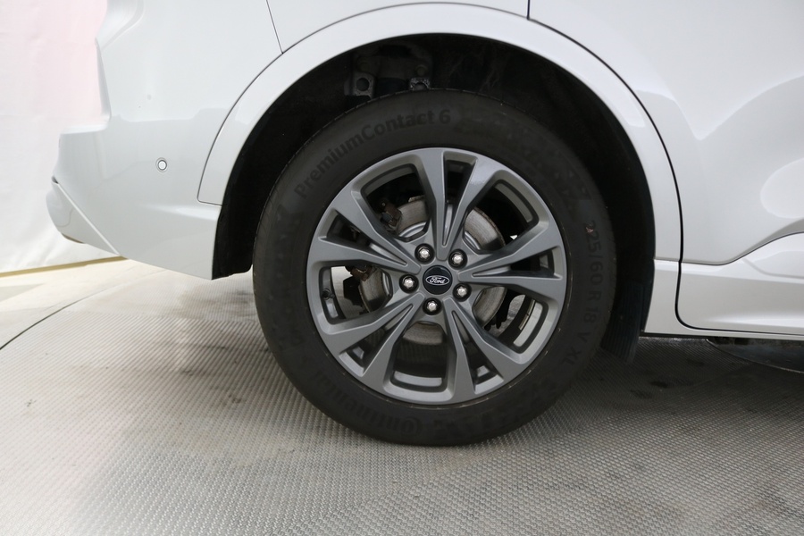 Ford Kuga vaihtoauto