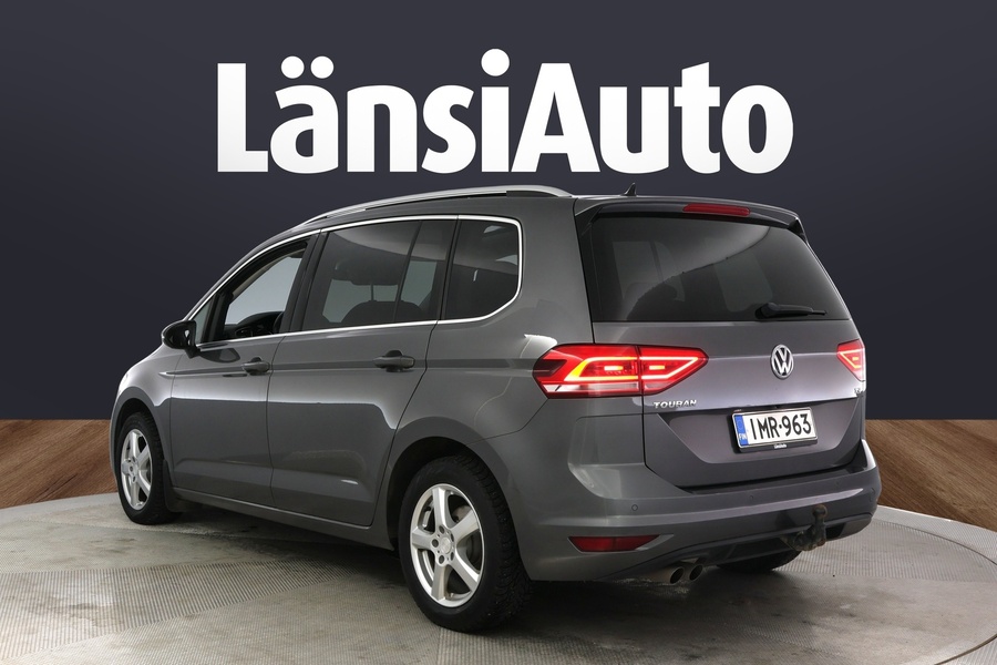 Volkswagen Touran vaihtoauto