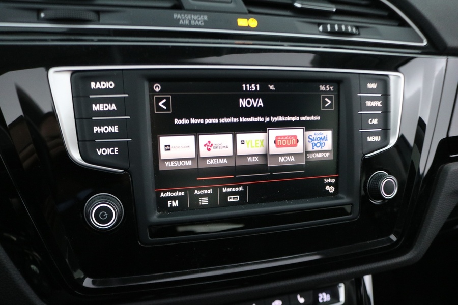 Volkswagen Touran vaihtoauto