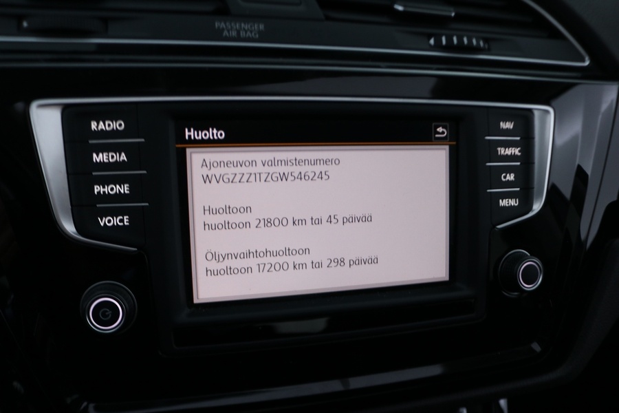 Volkswagen Touran vaihtoauto