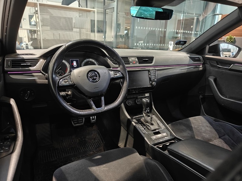 Skoda Superb vaihtoauto