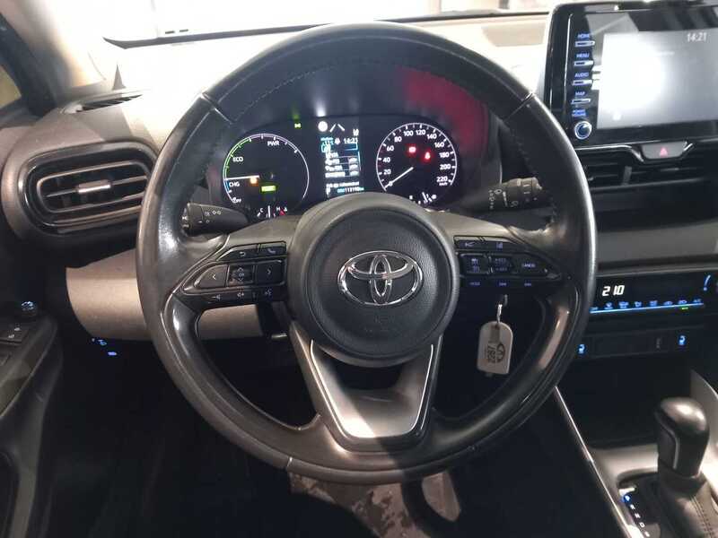 Toyota Yaris vaihtoauto