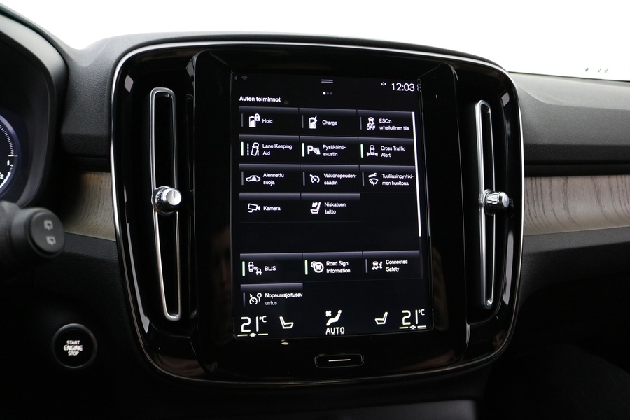 Volvo XC40 vaihtoauto