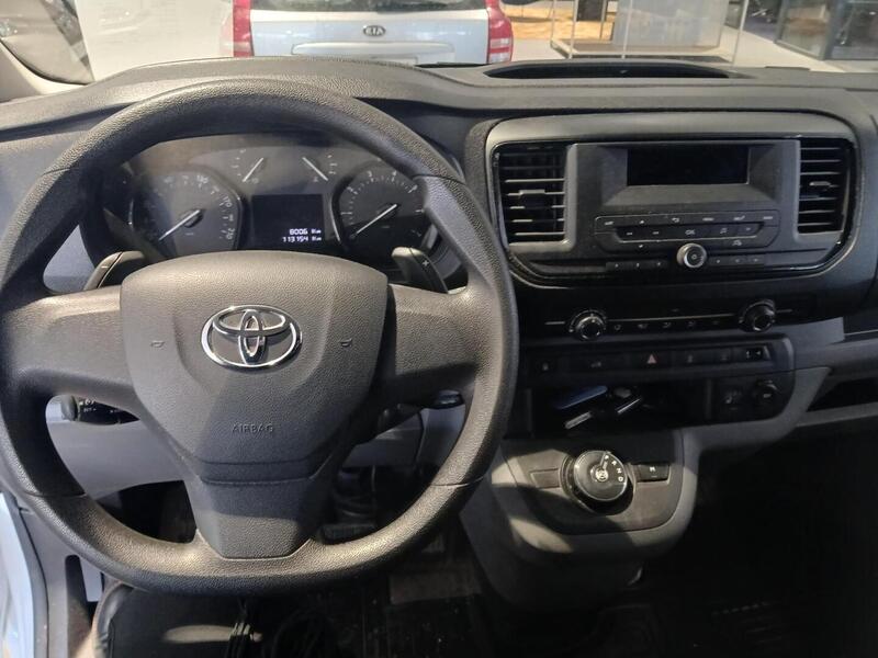 Toyota Proace vaihtoauto