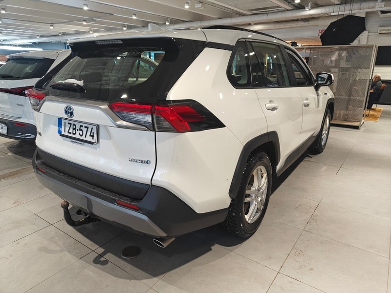 Toyota RAV4 vaihtoauto