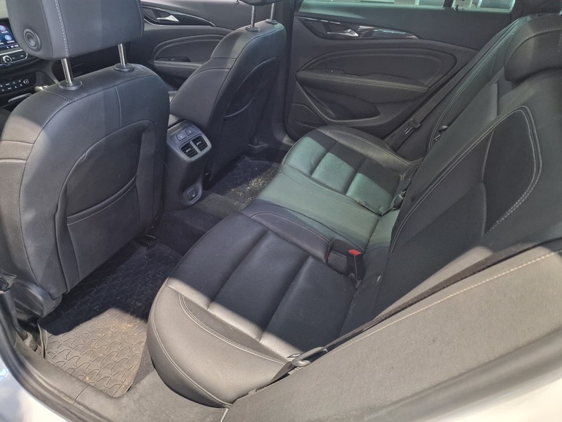 Opel Insignia vaihtoauto