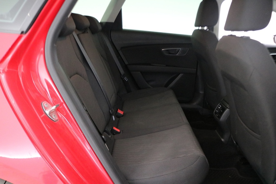 SEAT Leon ST vaihtoauto