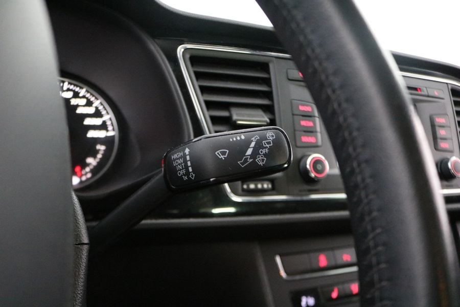 SEAT Leon ST vaihtoauto