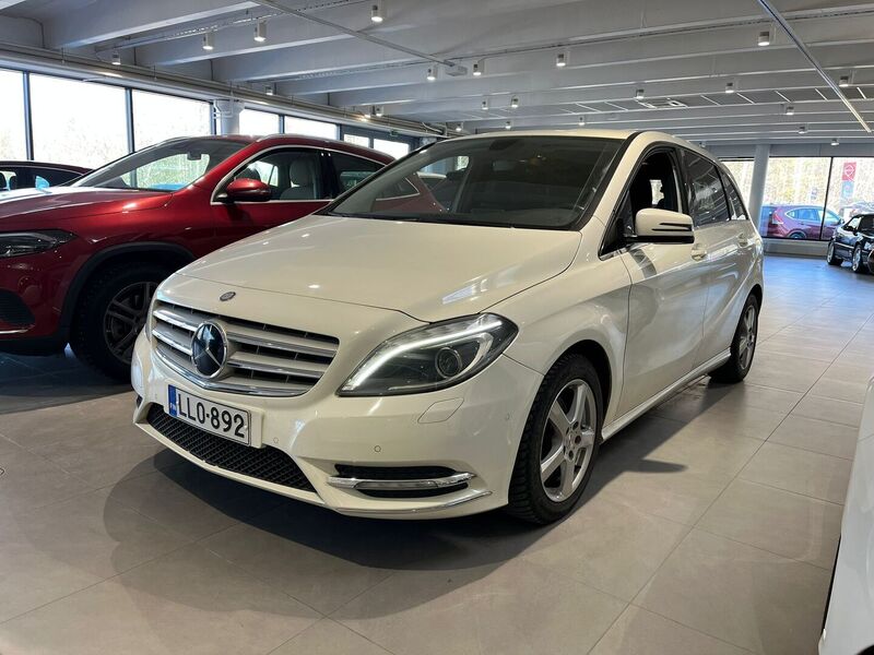 Mercedes-Benz B vaihtoauto