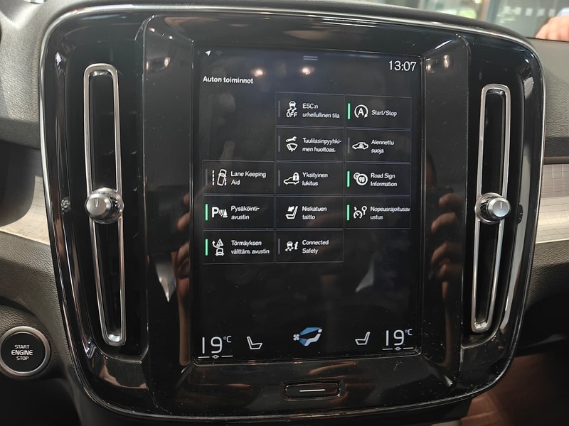 Volvo XC40 vaihtoauto