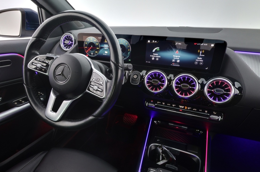 Mercedes-Benz GLA vaihtoauto