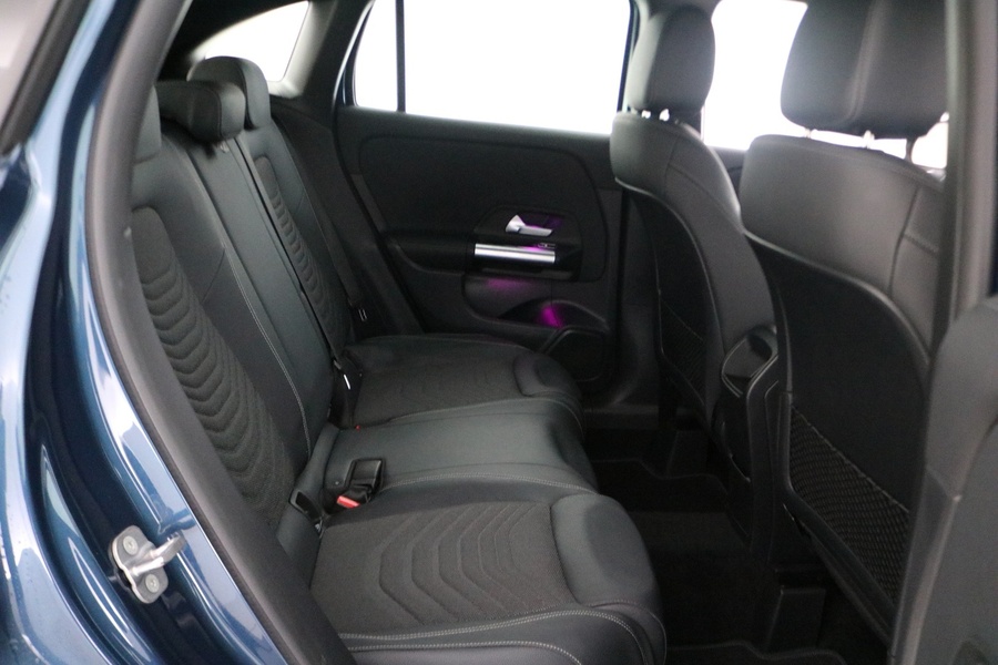 Mercedes-Benz GLA vaihtoauto